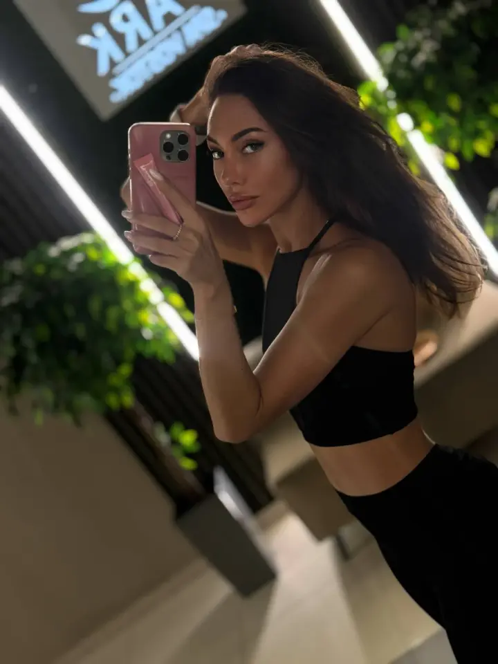 Escort Zara Li Aleksandrovsky Sad Moscow – photo 5